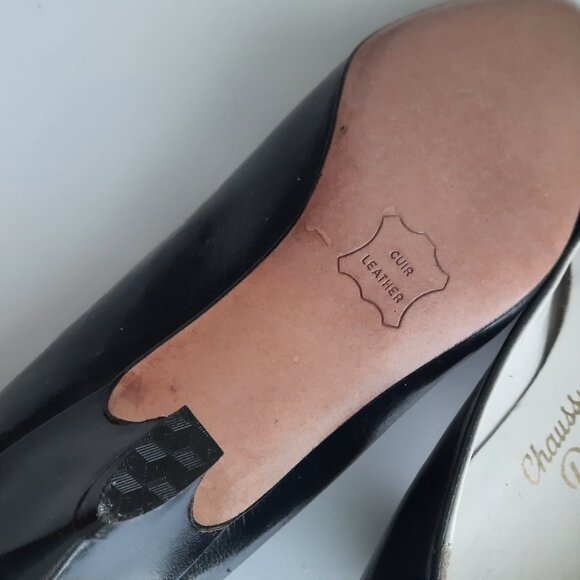 Brand New Leather (upper and sole)  Shoes - Picture 4 of 4